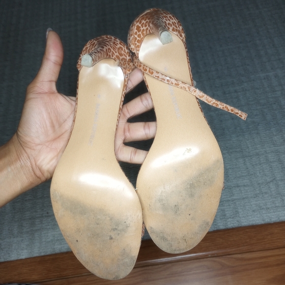 Women's banana republic tan/nude cheetah print strappy heels - Picture 12 of 15